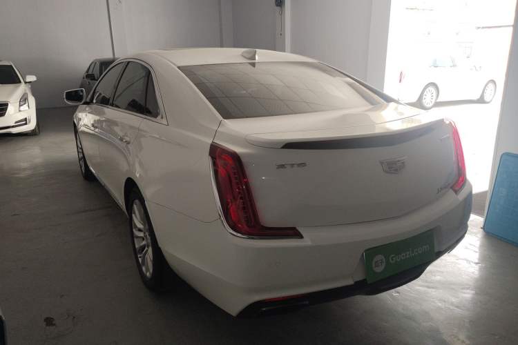 Used Cadillac XTS 2018 28T Tech Edition Rear Left 45 Deg