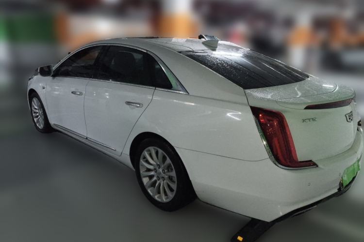 Used Cadillac XTS 2018 28T Elite Edition Rear Left 45 Deg