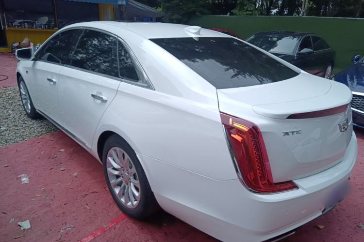 Used Cadillac XTS 2018 28T Elite Edition Rear Left 45 Deg