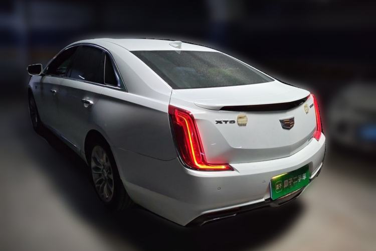 Used Cadillac XTS 2018 28T Luxury Edition Rear Left 45 Deg