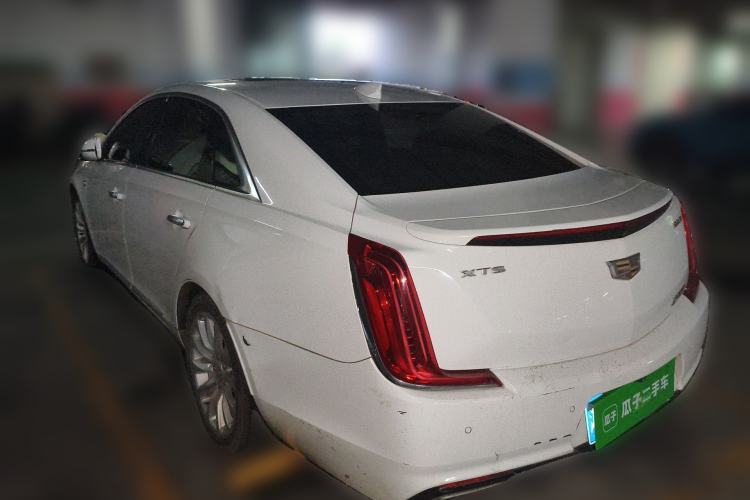 Used Cadillac XTS 2018 28T Luxury Edition Rear Left 45 Deg