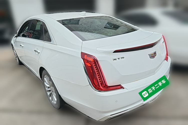 Used Cadillac XTS 2018 28T Elite Edition Rear Left 45 Deg
