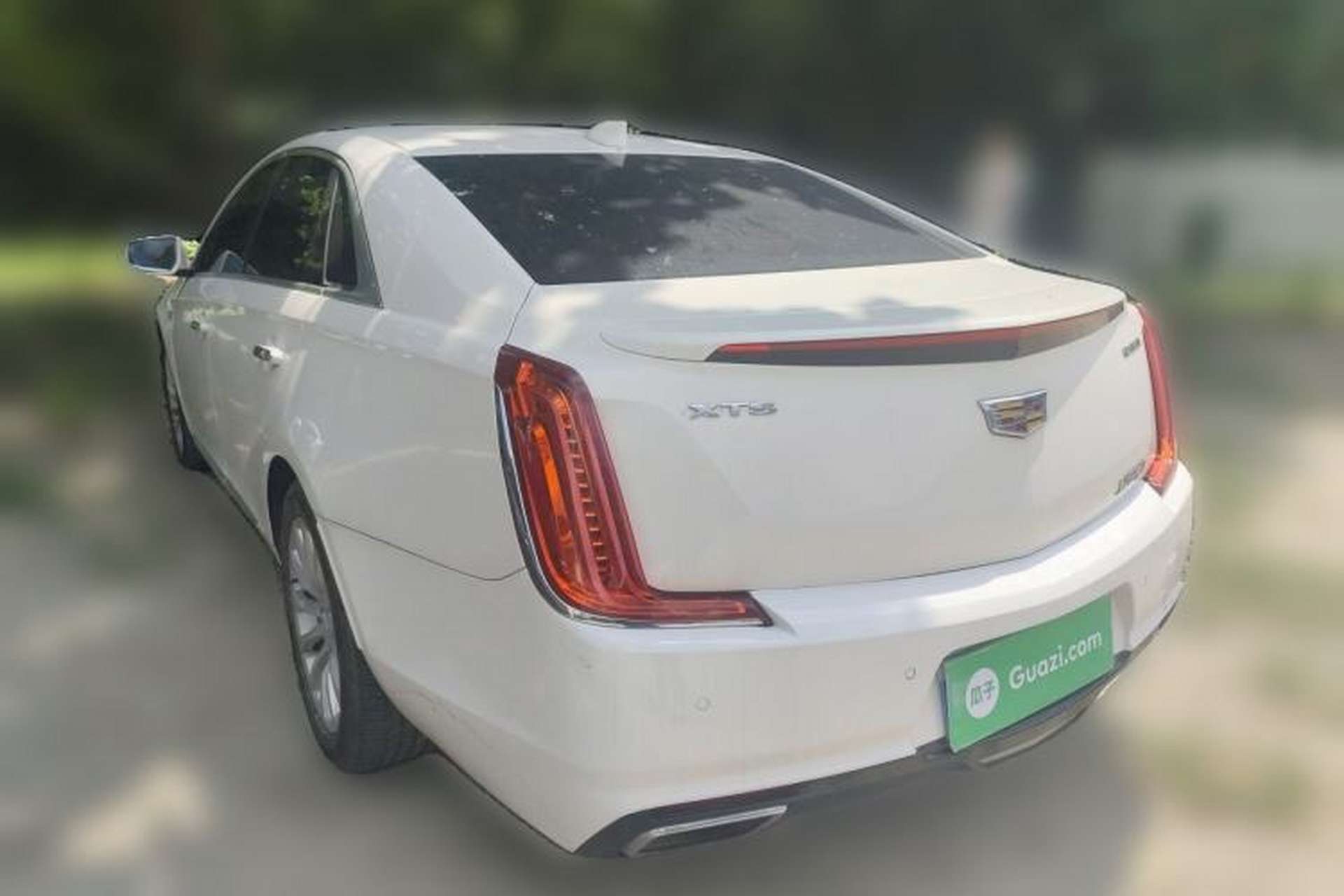 Used Cadillac XTS 2018 28T Elite Edition Rear Left 45 Deg