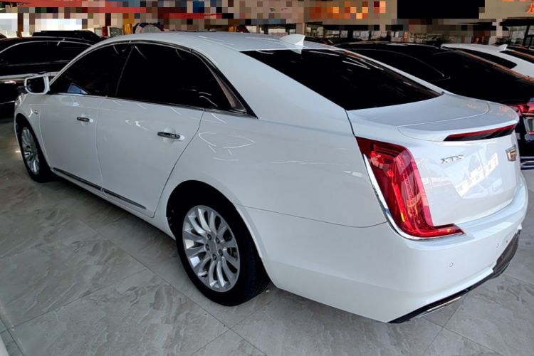 Used Cadillac XTS 2018 28T Elite Edition Rear Left 45 Deg