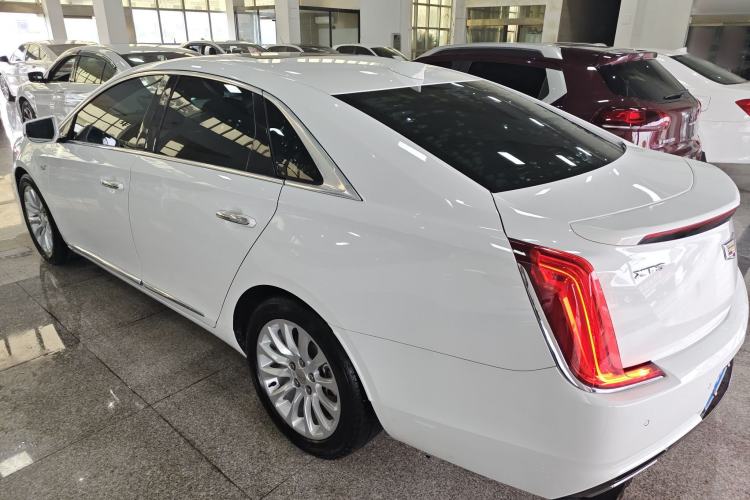 Used Cadillac XTS 2018 28T Tech Edition Rear Left 45 Deg