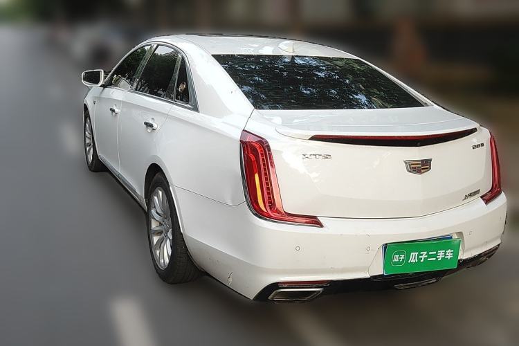 Used Cadillac XTS 2018 28T Tech Edition Rear Left 45 Deg