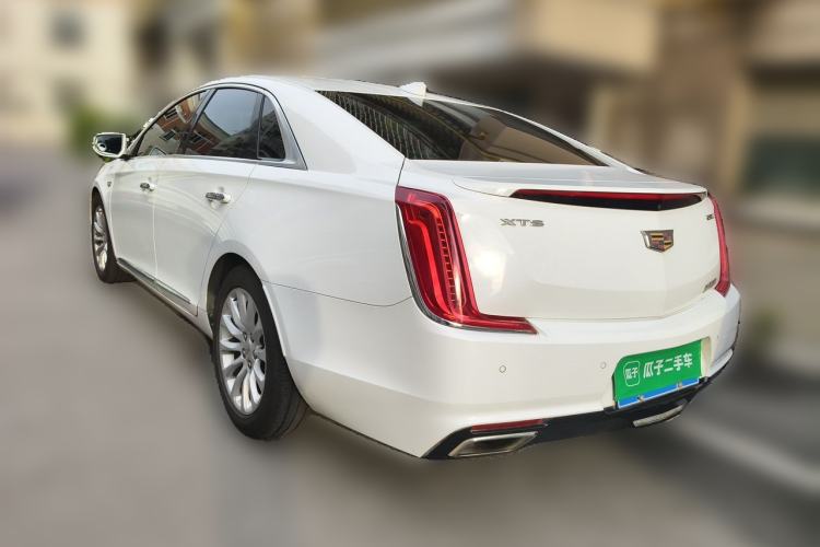 Used Cadillac XTS 2018 28T Elite Edition Rear Left 45 Deg