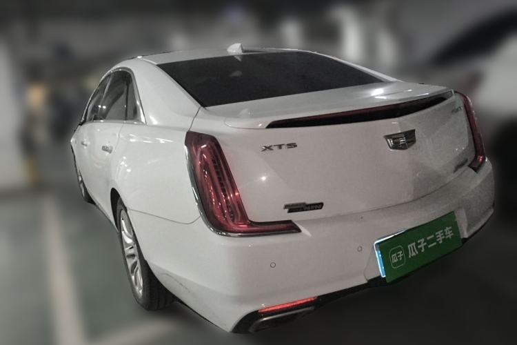 Used Cadillac XTS 2018 28T Luxury Edition Rear Left 45 Deg