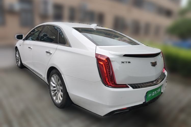 Used Cadillac XTS 2018 28T Elite Edition Rear Left 45 Deg