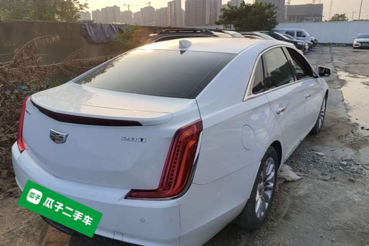 Used Cadillac XTS 2018 28T Tech Edition Rear Right 45 Deg