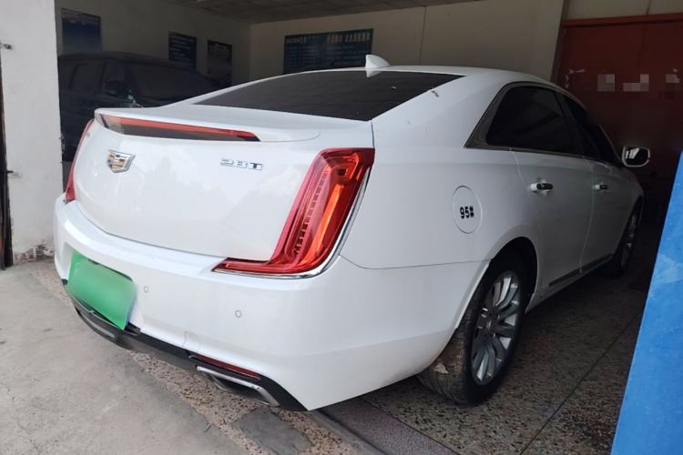 Used Cadillac XTS 2018 28T Elite Edition Rear Right 45 Deg