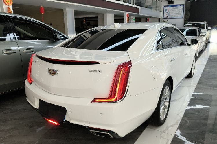 Used Cadillac XTS 2018 28T Tech Edition Rear Right 45 Deg