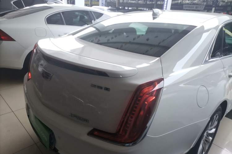 Used Cadillac XTS 2018 28T Tech Edition Rear Right 45 Deg