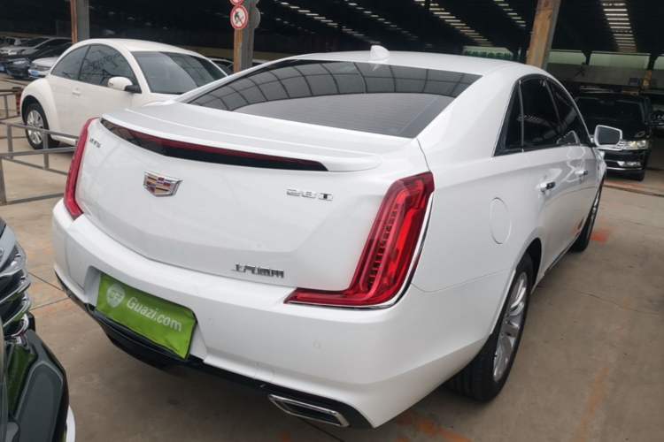 Used Cadillac XTS 2018 28T Tech Edition Rear Right 45 Deg