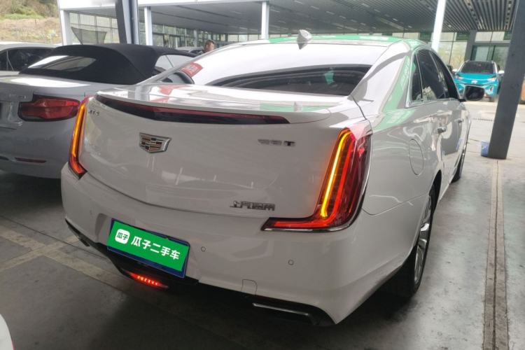Used Cadillac XTS 2018 28T Elite Edition Rear Right 45 Deg