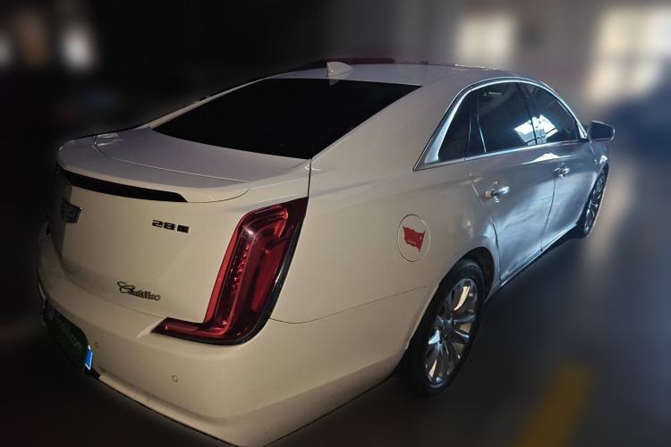 Used Cadillac XTS 2018 28T Tech Edition Rear Right 45 Deg