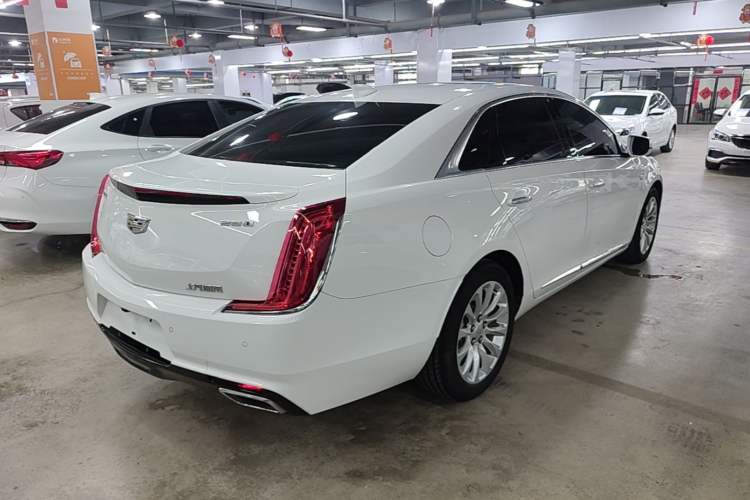 Used Cadillac XTS 2018 28T Elite Edition Rear Right 45 Deg