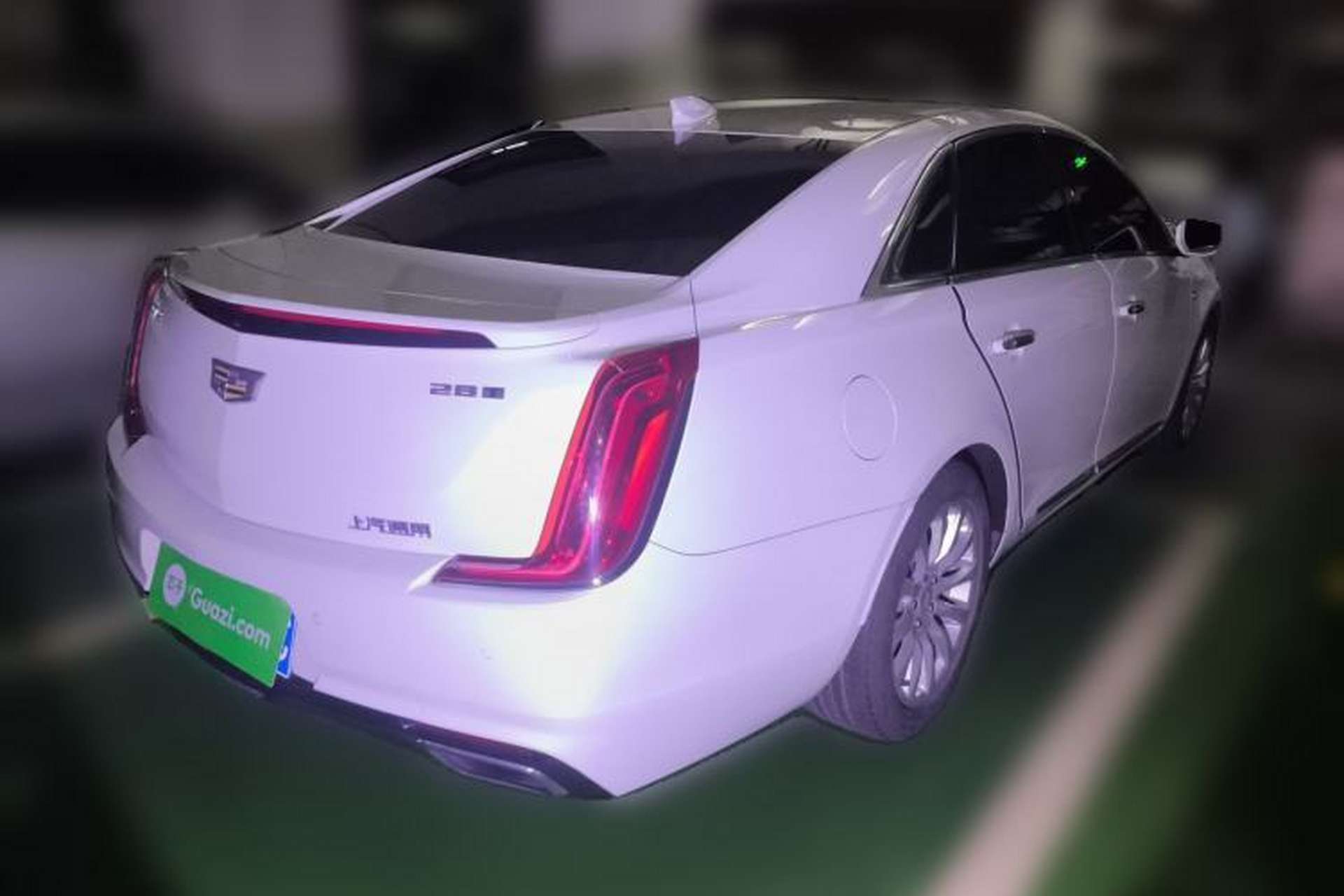 Used Cadillac XTS 2018 28T Elite Edition Rear Right 45 Deg
