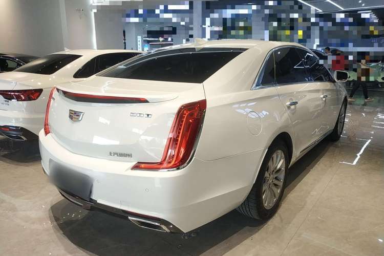 Used Cadillac XTS 2018 28T Elite Edition Rear Right 45 Deg