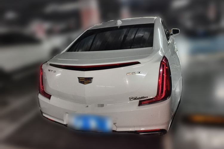 Used Cadillac XTS 2018 28T Elite Edition Rear Right 45 Deg