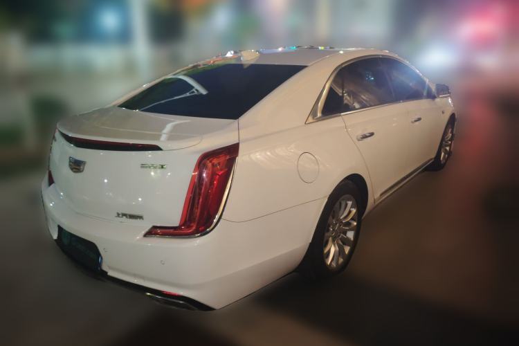 Used Cadillac XTS 2018 28T Elite Edition Rear Right 45 Deg