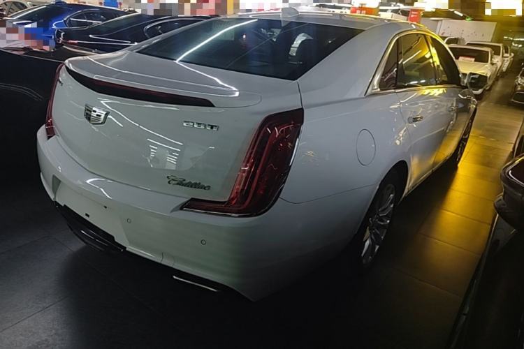 Used Cadillac XTS 2018 28T Tech Edition Rear Right 45 Deg