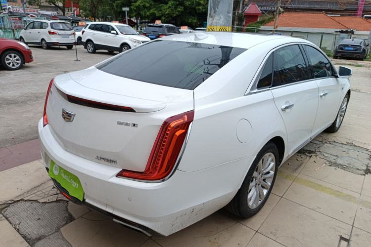 Used Cadillac XTS 2018 28T Tech Edition Rear Right 45 Deg