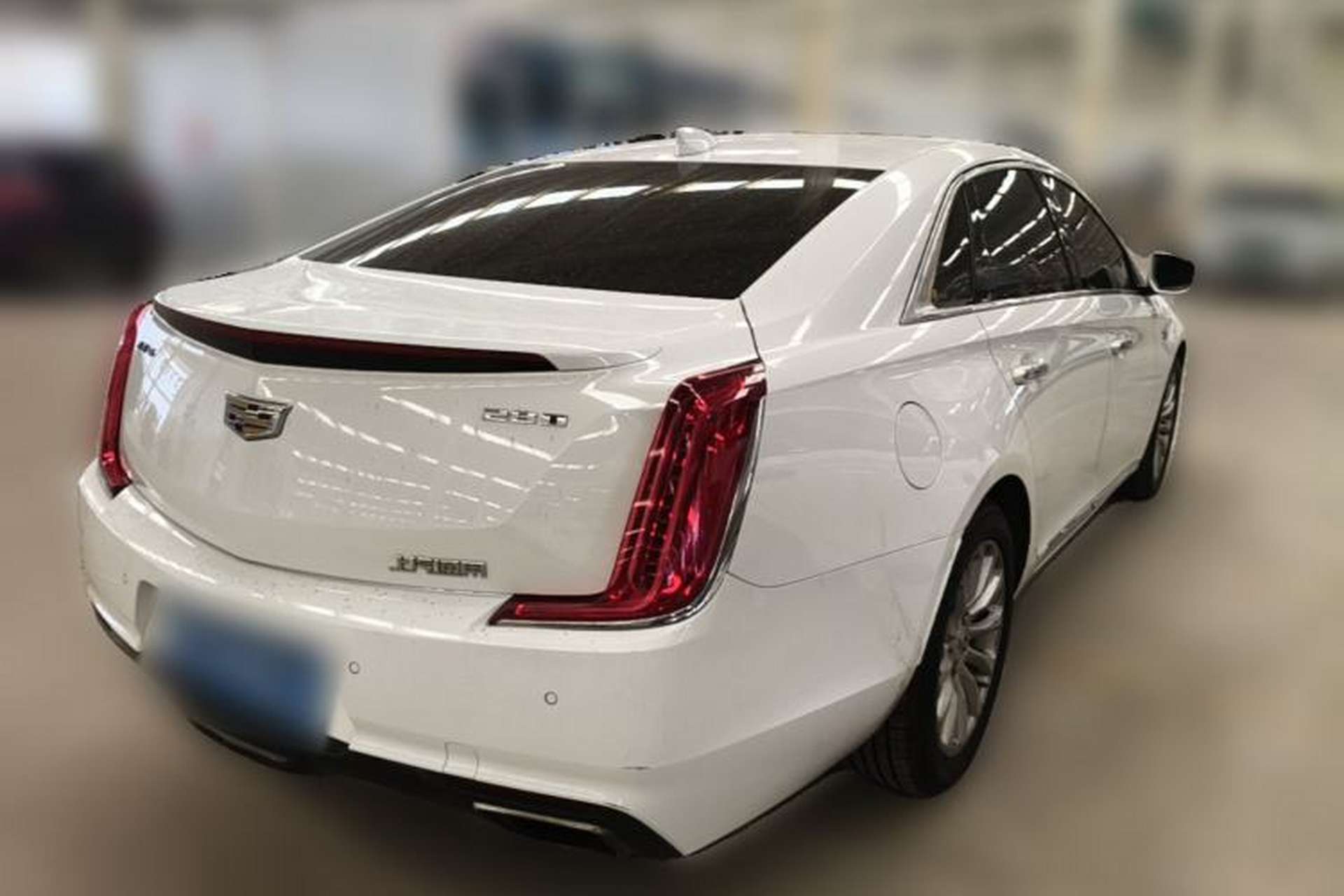 Used Cadillac XTS 2018 28T Elite Edition Rear Right 45 Deg