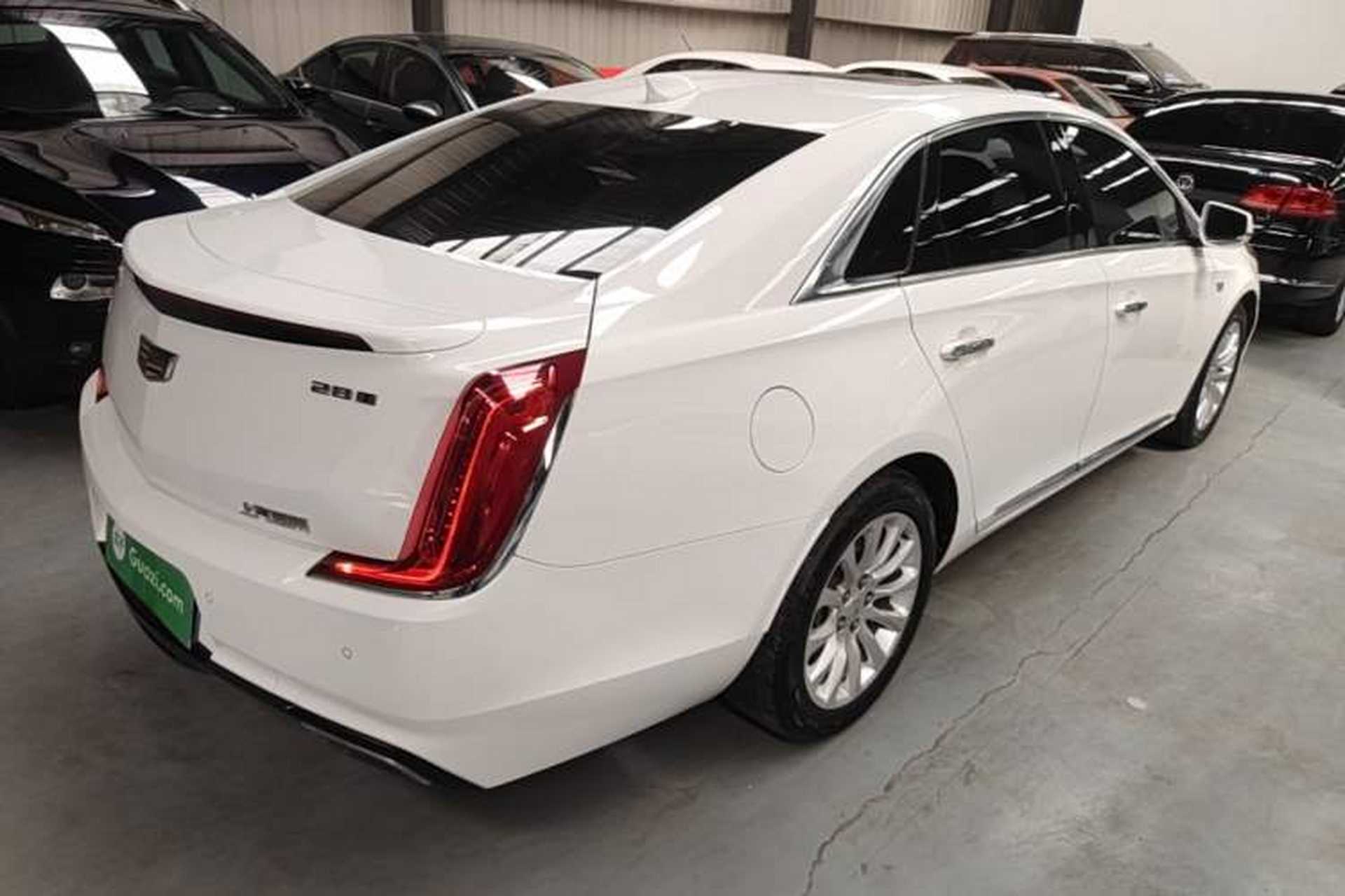 Used Cadillac XTS 2018 28T Tech Edition Rear Right 45 Deg