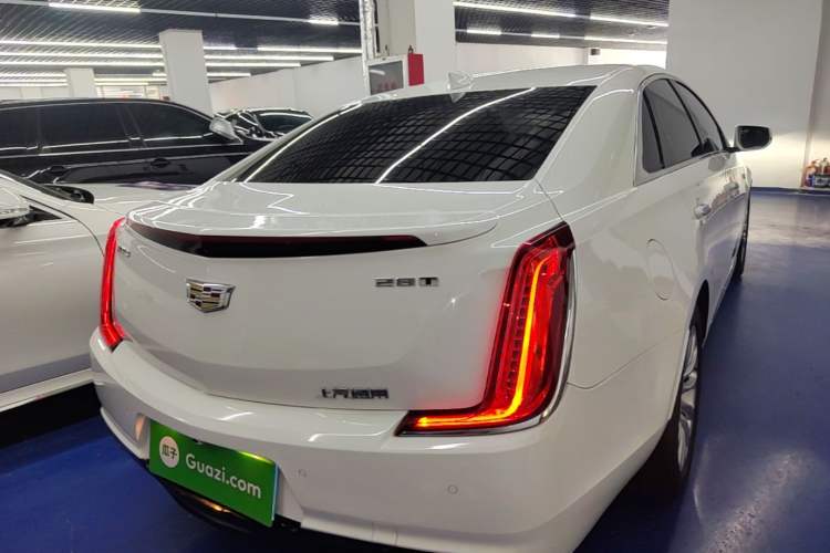 Used Cadillac XTS 2018 28T Tech Edition Rear Right 45 Deg