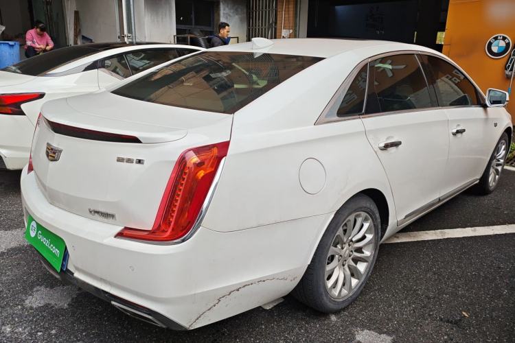 Used Cadillac XTS 2018 28T Elite Edition Rear Right 45 Deg