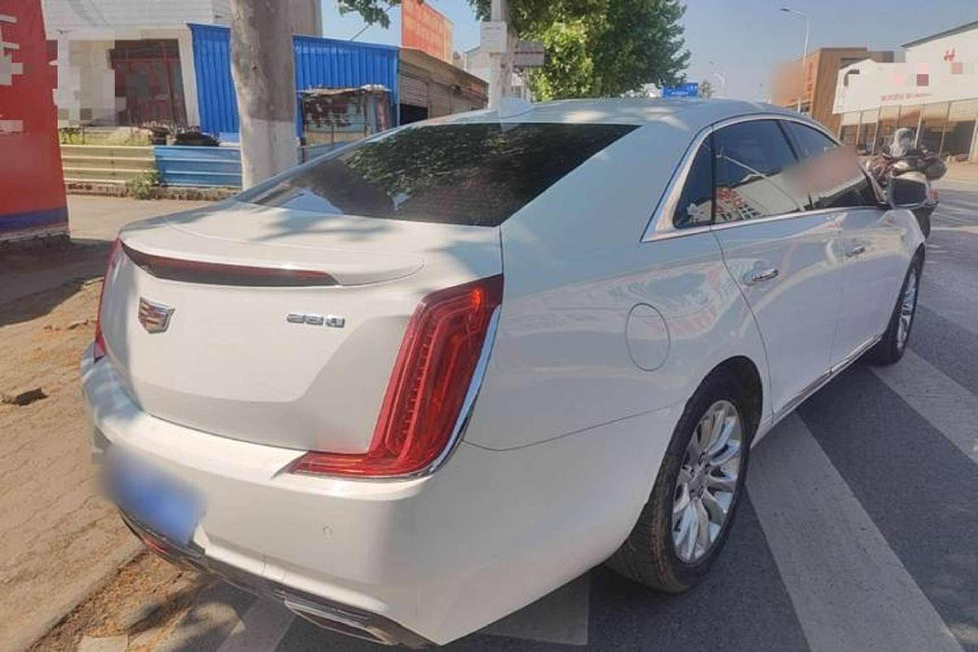 Used Cadillac XTS 2018 28T Elite Edition Rear Right 45 Deg