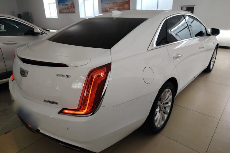 Used Cadillac XTS 2018 28T Elite Edition Rear Right 45 Deg