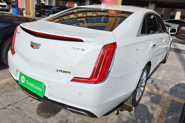 Used Cadillac XTS 2018 28T Tech Edition Rear Right 45 Deg