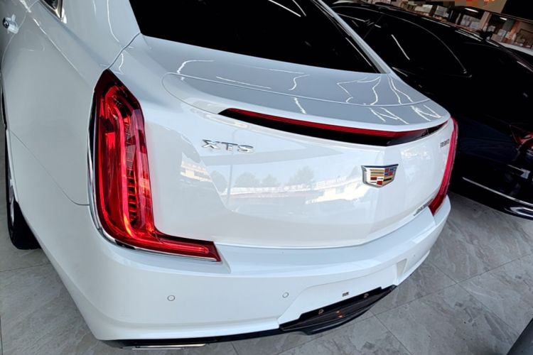 Used Cadillac XTS 2018 28T Elite Edition Rear
