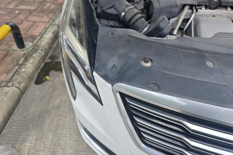Used Cadillac XTS 2018 28T Elite Edition Right Front Headlight