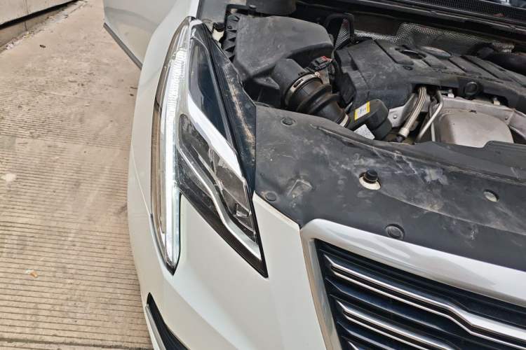 Used Cadillac XTS 2018 28T Tech Edition Right Front Headlight