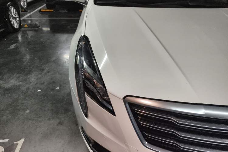 Used Cadillac XTS 2018 28T Elite Edition Right Front Headlight