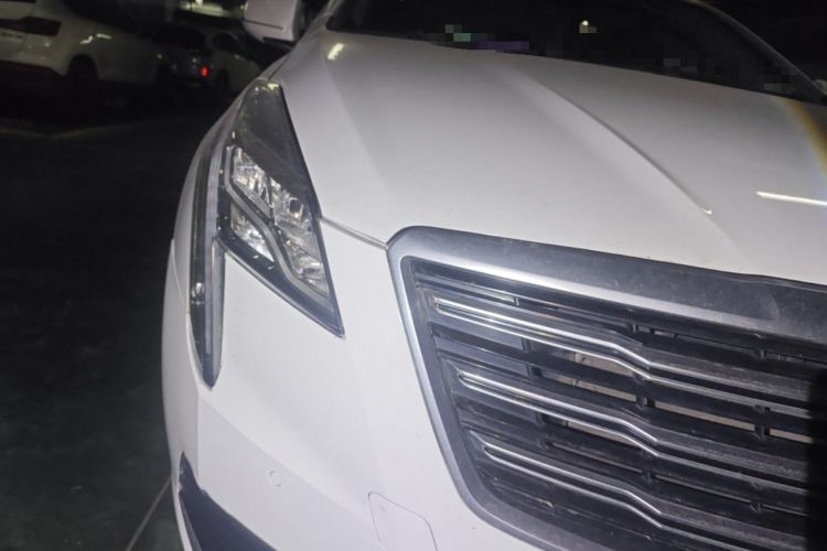 Used Cadillac XTS 2018 28T Tech Edition Right Front Headlight
