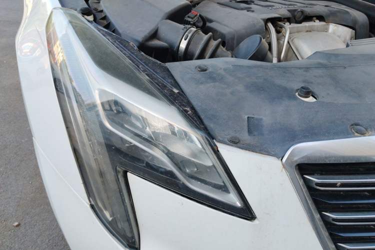 Used Cadillac XTS 2018 28T Elite Edition Right Front Headlight