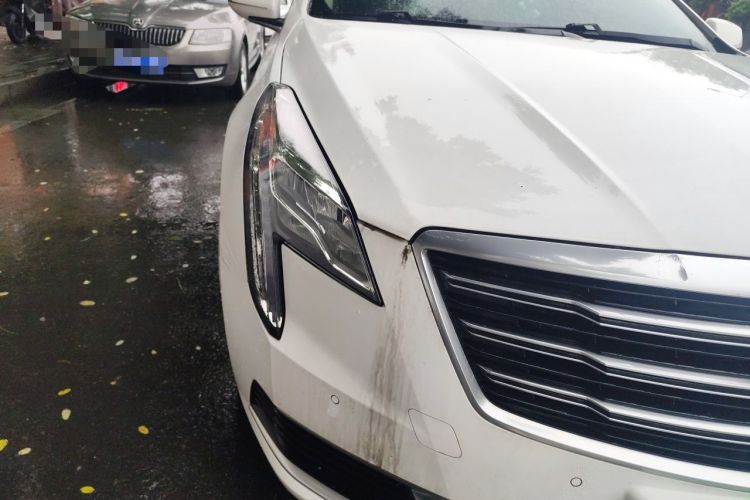 Used Cadillac XTS 2018 28T Tech Edition Right Front Headlight