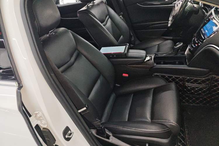 Used Cadillac XTS 2018 28T Tech Edition Right Front Seat