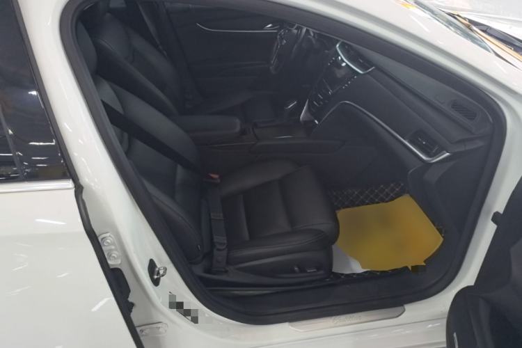 Used Cadillac XTS 2018 28T Tech Edition Right Front Seat