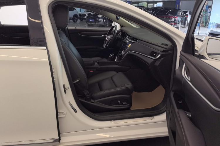Used Cadillac XTS 2018 28T Tech Edition Right Front Seat
