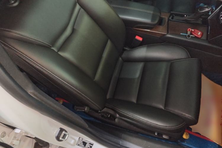 Used Cadillac XTS 2018 28T Tech Edition Right Front Seat