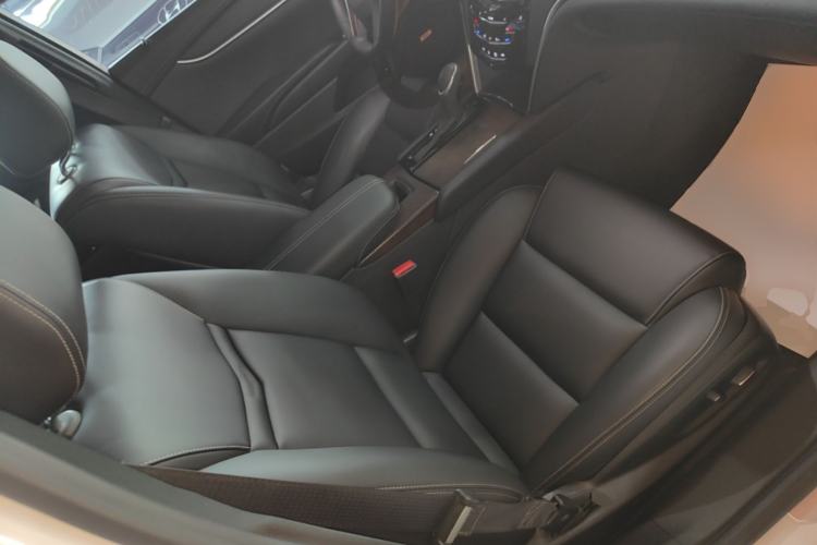 Used Cadillac XTS 2018 28T Tech Edition Right Front Seat