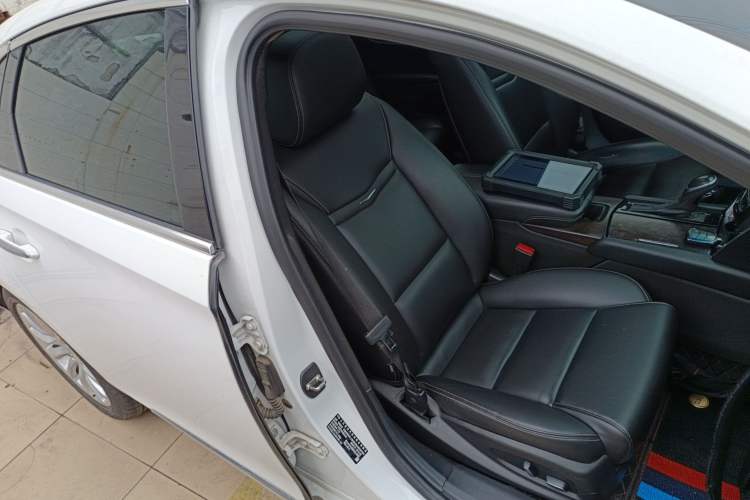 Used Cadillac XTS 2018 28T Tech Edition Right Front Seat