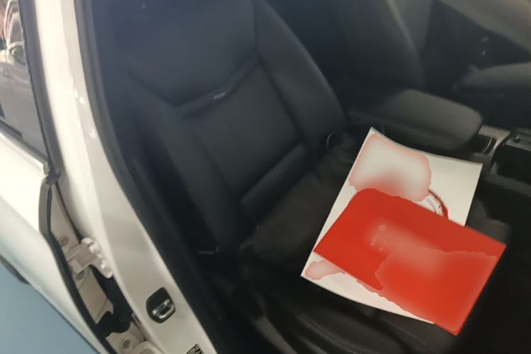 Used Cadillac XTS 2018 28T Tech Edition Right Front Seat
