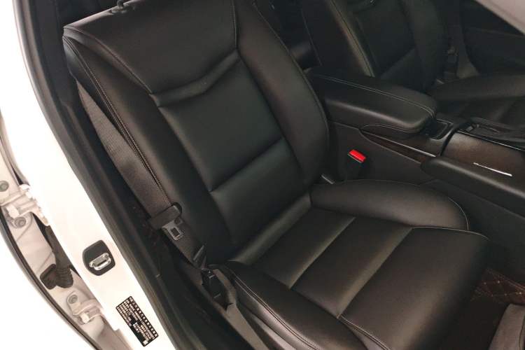 Used Cadillac XTS 2018 28T Tech Edition Right Front Seat