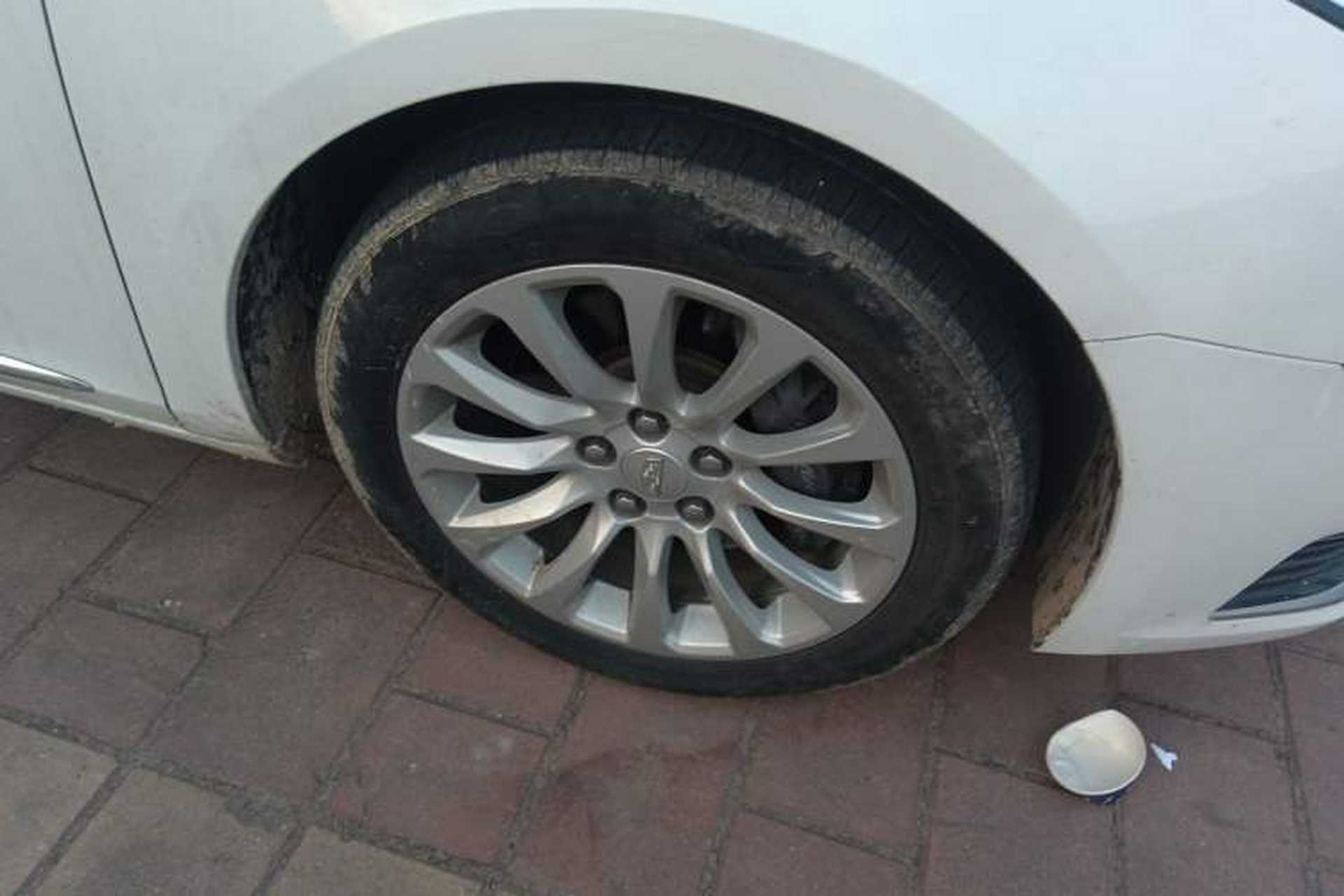 Used Cadillac XTS 2018 28T Tech Edition Right Front Wheel Hub